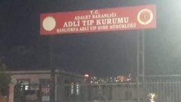 Şanlıurfa'da Korkun&ccedil; Kaza! 1 Kişi Hayatını Kaybetti, 8 Kişi Yaralandı