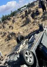 Şanlıurfa'da Otomobil Devrildi: Aynı Aileden 4 Kişi Ağır Yaralandı!
