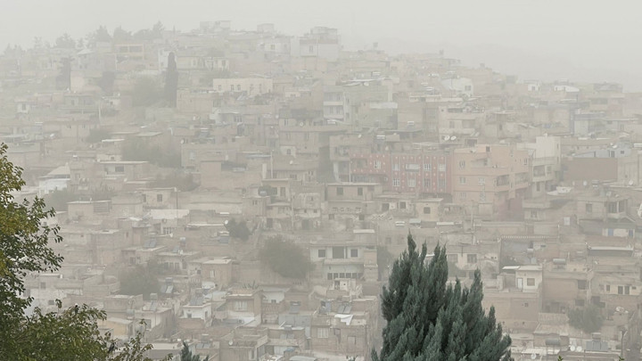 Şanlıurfa&rsquo;da Toz Taşınımı! G&ouml;r&uuml;ş Mesafesi 20 Metreye D&uuml;şt&uuml;