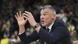 Sarunas Jasikevicius: "Hen&uuml;z İstediğimiz Yerden Uzaktayız"