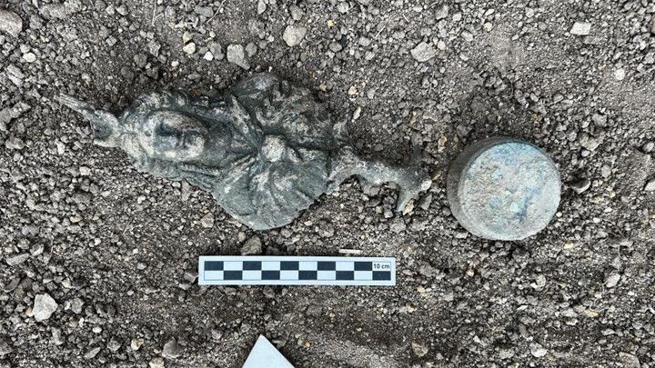 Satala Antik Kenti'nde Mısır Tanrıçası İsis'in Büstü Bulundu