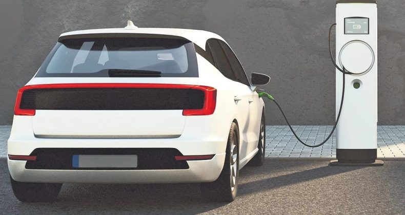 Satılan 100 Otodan 18'i Elektrikli