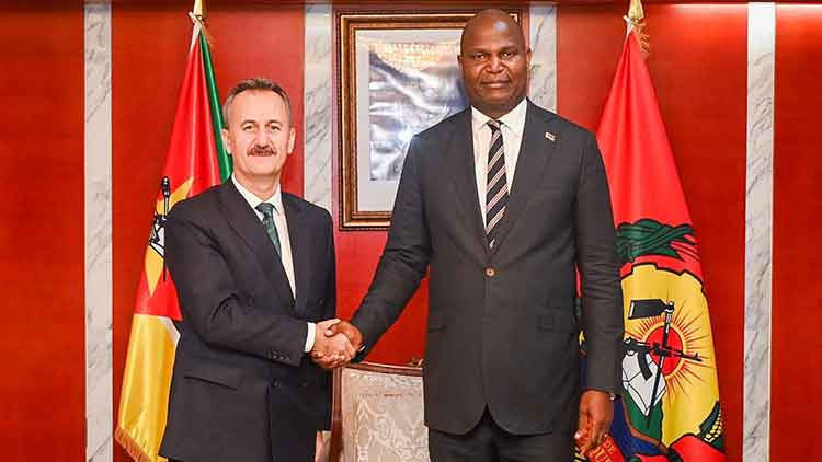 Savunma Sanayii Başkanı G&ouml;rg&uuml;n, Mozambik Cumhuriyeti Cumhurbaşkanı ile g&ouml;r&uuml;şt&uuml;