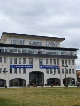 Sayıştay Raporu Skandalına Dair Şok Edici İddialar: Kuşadası'nda Rekreasyon Alanına AVM İnşa Edilmiş!