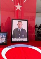 Şehit Pilotun Babasından Duygu Dolu S&ouml;zler! Bu Vatan İ&ccedil;in Ben Bile Gider Şehit Olurum…