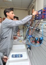 Sekt&ouml;r İ&ccedil;i ve İhtisaslaşmış Meslek Liseleri Yaygınlaştırılacak