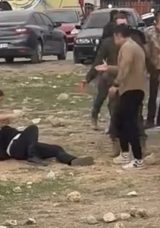 Siirt'te İki Gruplar Arasında Silahlı Kavga: İki Yaralı!