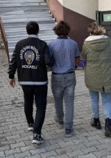 Silahlı Yağmadan 8 Yıldır Aranan Şahıslar Sakarya'da Ele Ge&ccedil;irildi