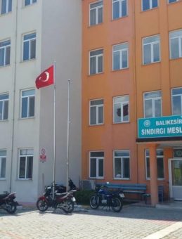 Sındırgı’da Eğitime Deprem Fırtınası Engeli