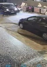 Şişli&rsquo;de Şok Edici Yol Verme Kavgası: Motosikletli Saldırganlardan Bı&ccedil;aklı Saldırı!