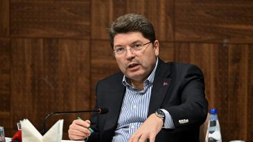 Son Dakika | Adalet Bakanı Yılmaz Tun&ccedil;'tan 'İmralı'ya Ziyaret A&ccedil;ıklaması: Komisyon Kararı Doğrultusunda Ger&ccedil;ekleşebilir