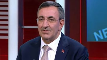 Son dakika… Cumhurbaşkanı Yardımcısı Yılmaz'dan &ouml;nemli a&ccedil;ıklamalar