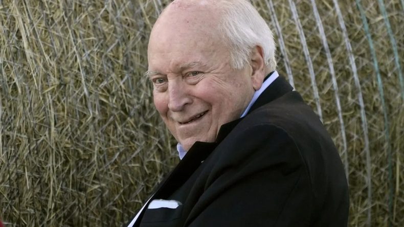 SON DAKİKA | Eski ABD Başkan Yardımcısı Dick Cheney Hayatını Kaybetti