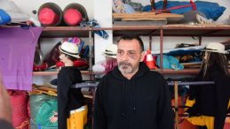 Son Dakika: Fenomen Kukla Sanat&ccedil;ısı Adem Ocaktan'a Şok Saldırı Detayları! Hırsızlık S&uuml;s&uuml;yle Tuzak Kuruldu