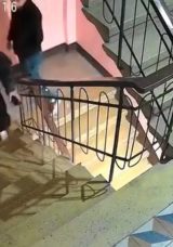 SON DAKİKA: Ortak&ouml;y'de Şaşırtıcı Olay! &Ccedil;atı Katında Banyo Yapıp, Şişelere İhtiyacını Giderdi!