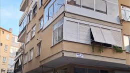 SON DAKİKA… İstanbul Kartal'daki binanın kolonlarında çatlaklar oluştu: 4 katlı bina tahliye edildi!