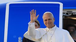 SON DAKİKA&hellip; Papa 14. Leo T&uuml;rkiye'de! Başkan Recep Tayyip Erdoğan tarafından kabul edilecek