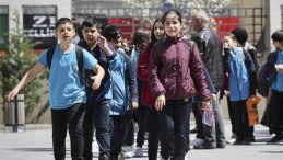 Son ders zili &ccedil;aldı: Okullarda ilk ara tatil başladı