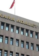 Sosyal Medya &Uuml;zerinden B&uuml;y&uuml; Bozma Tuzağı: 8 Kişi Hakkında Tutuklama Kararı