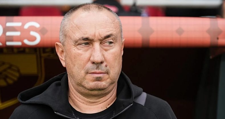 Stanimir Stoilov: Olaitan sahada bir amat&ouml;r oyuncu gibiydi