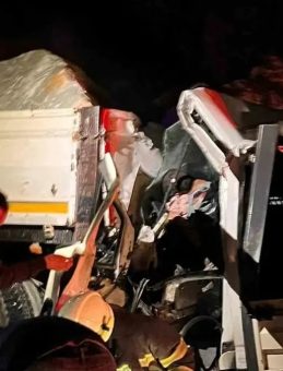 Süt Toplama Aracı TIR’a Çarptı: Bir Kişi Hayatını Kaybetti