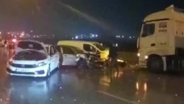 TAG Otoyolu’nda Zincirleme Kaza: 2’si Ağır 13 Yaralı