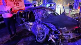 Tarsus’ta Yolcu Minibüsü Otomobille Çarpıştı: 10 Kişi Yaralandı