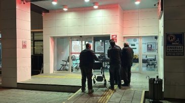 Tavuklu Pilavdan 15 Kişi Hastanelik Oldu