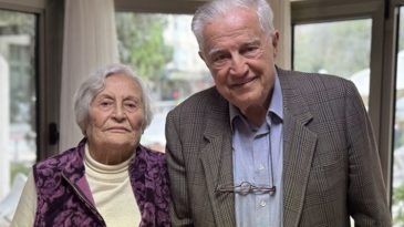 Tesad&uuml;f&uuml;n B&ouml;ylesi: Yolları 70 Yıl Sonra Huzurevinde Kesişti