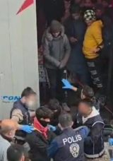 TIR dorsesinde ka&ccedil;ak g&ouml;&ccedil;menler yakalandı