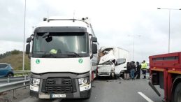 TIR'ın Kontrols&uuml;z Geri Manevrası &Ouml;l&uuml;ml&uuml; Kazaya Neden Oldu