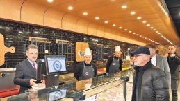 Trabzon&rsquo;da Başkan Gen&ccedil; &Ouml;rnek İşlere İmza Atıyor