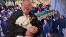 Trafik Kazasında Hayatını Kaybeden Emekli Öğretmen Uğurlandı