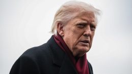 Trump'tan Zelenski'ye Tepki: Çabalarımıza Hiçbir Şekilde Minnet Göstermedi