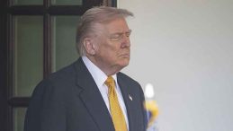 Trump&rsquo;tan 'G&uuml;mr&uuml;k Vergisi' A&ccedil;ıklaması: Amerikalılara En Az 2 Bin Dolar Desteği