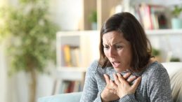 T&uuml;rkiye'de 3 Milyon Kişi Bu &Ouml;l&uuml;mc&uuml;l Hastalığı Taşıdığını Bilmiyor! İşte Dikkat Edilmesi Gereken Belirtiler&hellip;