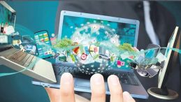 T&uuml;rkiye'nin 40 Yıllık Teknoloji Yolculuğu