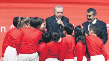 T&uuml;rkiye&rsquo;nin Yolculuğu Sınırsız