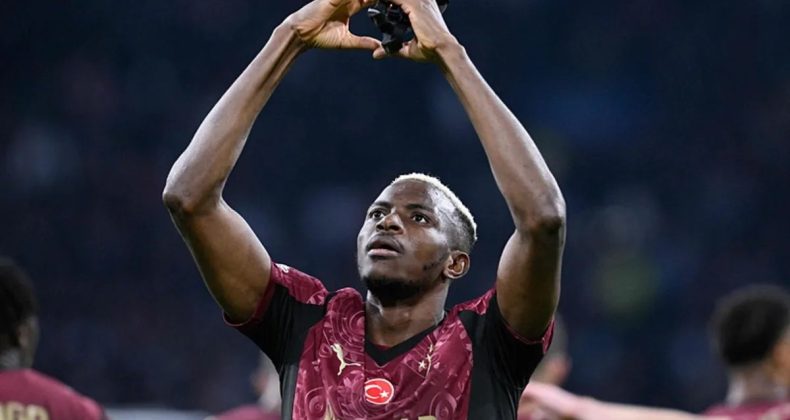 UEFA'dan Victor Osimhen'e B&uuml;y&uuml;k Onur!