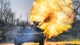 Ukrayna'daki Gerilim Atlantik Okyanusu'na Taşınıyor