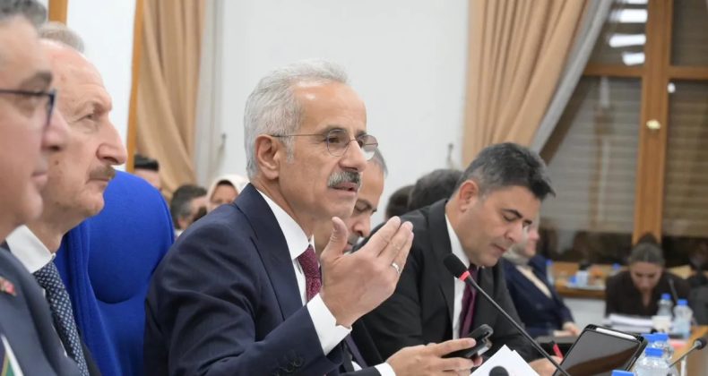 Ulaşıma 605 Milyar TL'lik Bütçe! Bakan Uraloğlu: 2026 Demir Yolu Yılı Olacak