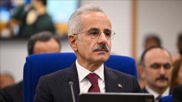 Ulaştırma ve Altyapı Bakanı Uraloğlu, TBMM Plan ve B&uuml;t&ccedil;e Komisyonunda Soruları Yanıtladı