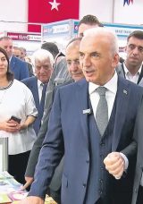 Ümraniye’de Kitap Şenliği Başladı