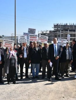 Uzundere Kentsel Dönüşüm Mağdurlarından İZBB Başkanı Cemil Tugay’a Çatı: Kira Yardımları Güncellenmeli