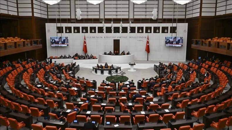 Vakıflar Kanunu Teklifi TBMM'de Onaylandı ve Yasal Hale Geldi