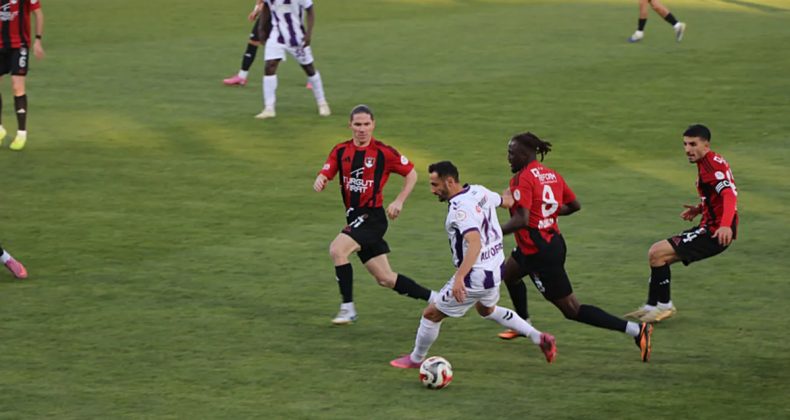 Van Spor FK ve Keçiörengücü Beraberlikte Kaldı!