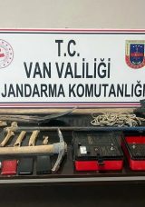 Van'da 'İzinsiz Kazı' Operasyonu: 5 Ş&uuml;pheli Su&ccedil;&uuml;st&uuml;!