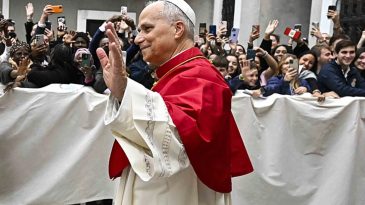 Vatikan Devlet Başkanı Papa 14. Leo, Kutsal Ruh Katolik Kilisesi'nde Konuşma Ger&ccedil;ekleştirdi