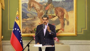 Venezuela Lideri Maduro'dan "Ulusal Savunma Komutanlıkları" Kurulması Talimatı