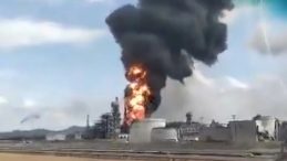 Venezuela’da Şiddetli Patlama: Petrol Tesisini Alevler Sardı